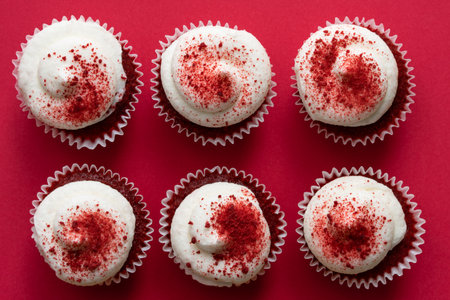 Red Velvet Cupcakesの写真素材