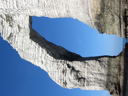 etretat france rocks occeoan cost landscape wallpaperの写真素材