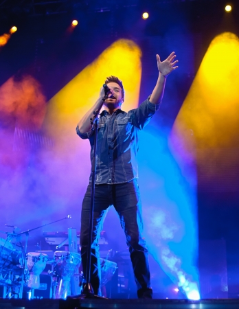 CORDOBA, SPAIN MAY 24:  Pablo Alboran during their concert tour Both in Cordoba.  Fontanar Football field on May 24, 2013 in Cordoba Spain.のeditorial素材