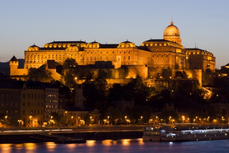 Spring shot of the Royal Palace, Budapest in the eveningのeditorial素材