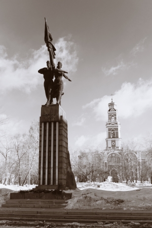 Monument to Komsomol of Ural and the Ascension Church in Yekaterinburg, Russiaのeditorial素材