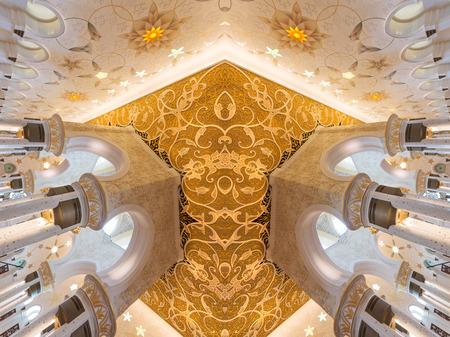 ABU DHABI, UAE, October 4, 2014: Sheikh Zayed Grand Mosque Interior, Abu Dhabi, UAEのeditorial素材