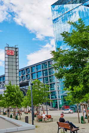 Berlin, Germany - July 29, 2021: Impressions of the surroundings of the Hauptbahnhof train station in the government district of Berlin, Germany.のeditorial素材