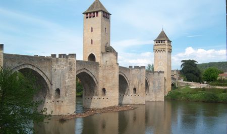 The bridge of Cahors in Franceの写真素材