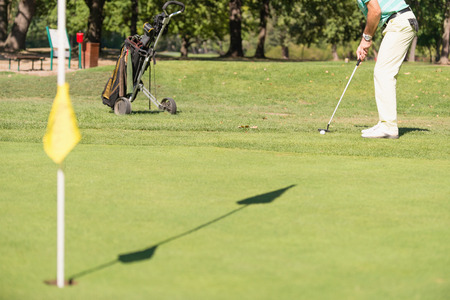 Golfer puttingの写真素材