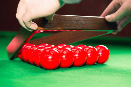 Racking up snooker balls