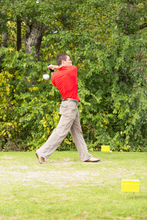 Golfer teeing offの写真素材