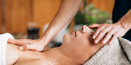 Deep relaxing ayurvedic head, face and chest massageの写真素材