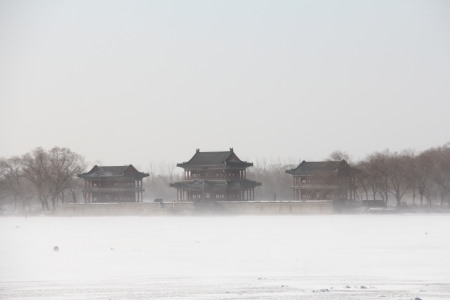 Strong wind during winter in Beijingのeditorial素材
