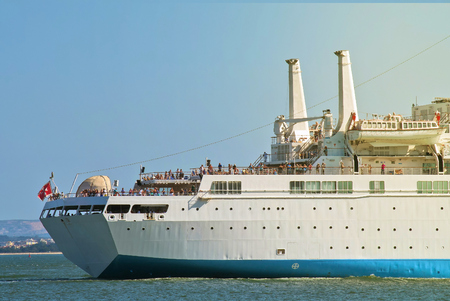 cruise ship full of people