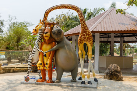 Bang Phra, Si Racha District, Thailand - March 22, 2016: Khao Kheow open zoo. The figures of animals from the cartoon Madagascar .のeditorial素材