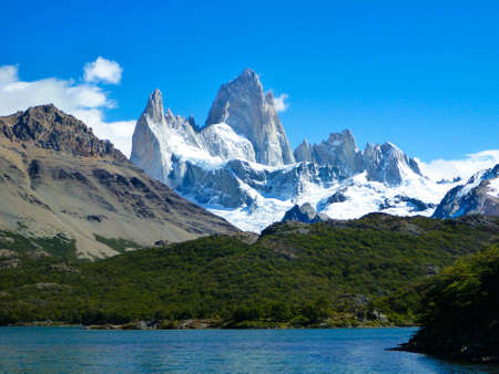 View of Fitz Roy summit and Lake Capri from the trekking road in the Patagonia region of Argentinaの写真素材
