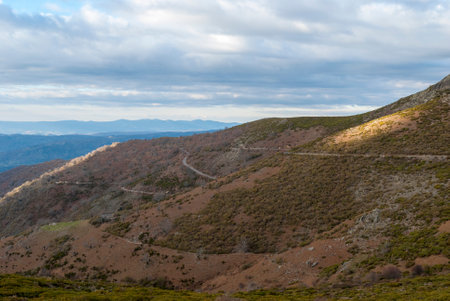 Summit of the Port of Honduras Extremadura with slope of the mountain of rise