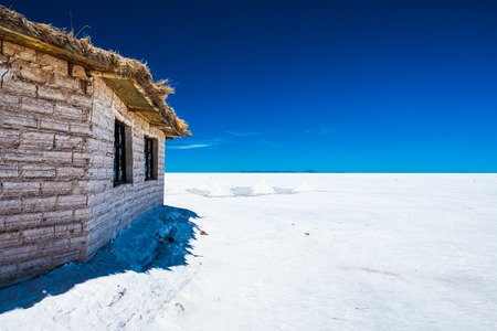 Building made from salt in the middle of Salar de Uyuni. Boliviaの写真素材