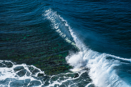 Perfect rolling wave of Honolua surf spot. North of Maui, Hawaiiの写真素材