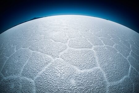 Salar de Uyuni salt flat with salty pattern during dry season, Boliviaの写真素材