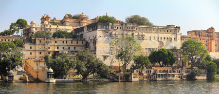palace and lake in Udaipur India - view from boatのeditorial素材