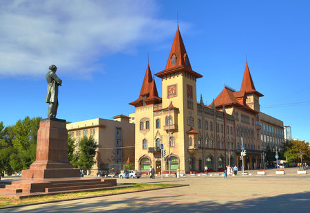 Monument to Chernyshevsky and conservatory in the city center of Saratov in Russiaのeditorial素材