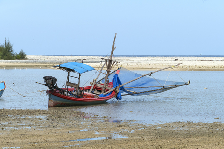 Fishing boat on the shore in Khao Lak, Thailand
の写真素材