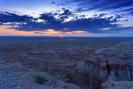 Textural colorful striped canyons Tsagaan suvarga (White stupa) at sunrise. Ulziit soum, Dundgovi province, Mongoliaの写真素材