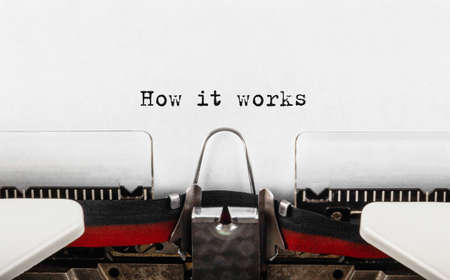 Text How it works typed on retro typewriterの写真素材
