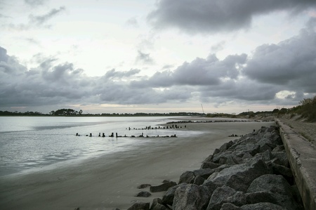 Overlooking the ocean bayの素材