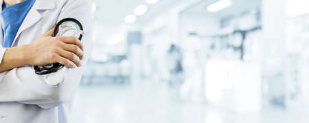 Doctor woman With Stethoscope In Hospital - Horizontal bannerの写真素材