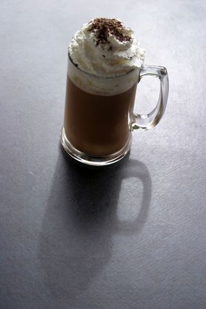moca cappachino with chocloate powder