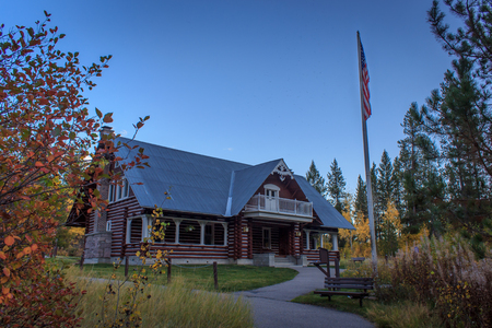 Gerrit, Idaho, USA - September 30, 2016 : The Mesa Falls Visitor Center in the eveningのeditorial素材