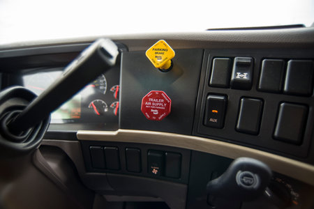 Tuck insideのeditorial素材