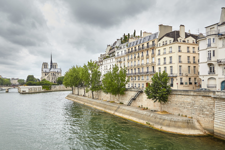 River Seine and Notre Dame de Paris, Paris, France, Europeの写真素材