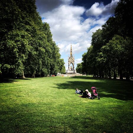 Albert Memorial Hyde Park Londonのeditorial素材