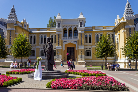 KISLOVODSK, RUSSIA - SEPTEMBER 09, 2017:The ancient building of the Main Narzan baths,built by the engineer and architect A. Klepinin in the Moorish style, since 1903.のeditorial素材