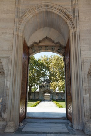 details door of the Suleymaniye Mosque in Istanbul, Turkeyの写真素材