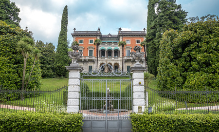 Villa at Como Lake in Italyのeditorial素材