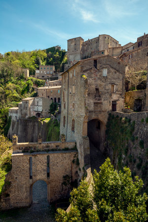 Ancient medieval stronghold town of Sorano in Tuscany, Italyの写真素材