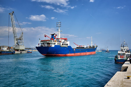 The Corinth Canal connects the Gulf of Corinth with the Saronic Gulf in the Aegean Sea in Greece. It cuts through the narrow Isthmus of Corinth and separates the Peloponnese from the Greek mainlandのeditorial素材