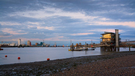 Greenwich Yacht club at low tide, London のeditorial素材