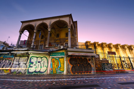 Mosque and ruins of Hadrian\'s Library in Monastiraki square, Athens, Greece.のeditorial素材