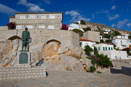 Statue of Admiral Miaoulis hero from the Greek War of Independence, Hydraのeditorial素材