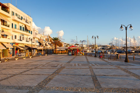 Restaurants and coffee shops at the seafront of Naxos town.のeditorial素材