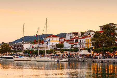 Evening view of the harbour of Skopelos town, Greece.のeditorial素材