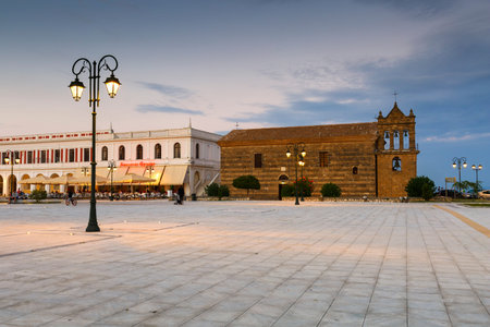 Coffee shop in Solomos square in Zakynthos town, Greece.のeditorial素材
