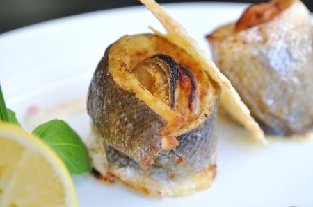 Dorado fish with mussles