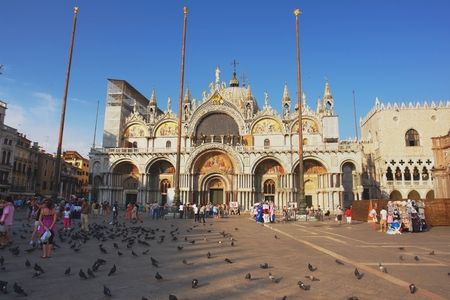 Afternoon at St Mark s Square in Venice, Italyのeditorial素材