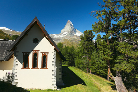 View of the Riffelalp Chapel and the Matterhorn, Zermatt, Switzerlandの写真素材