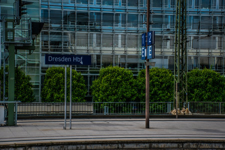 21 May 2019 Dresden, Germany - Dresden Hauptbahnhof - the main railway station. Outdoor benches for passengers. Views from platformのeditorial素材