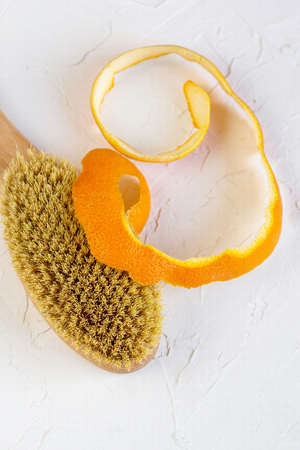 Natural Organic Wooden Body Massage Anti Cellulite Brush Towel Home Spa Therapyの写真素材