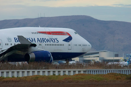 SAN FRANCISCO, CALIFORNIA, UNITED STATES - NOV 27, 2018: British Airways Boeing 747-400 on the tarmac at San Francisco International Airport SFO before take-offのeditorial素材
