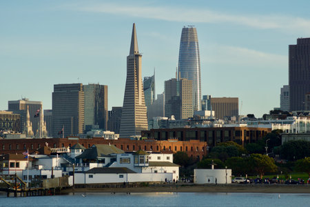 SAN FRANCISCO, CALIFORNIA, UNITED STATES - NOVEMBER 26, 2018: View of downtown San Francisco from the water with the piers in the foreground and the Transamerica Pyramid in the backgroundのeditorial素材